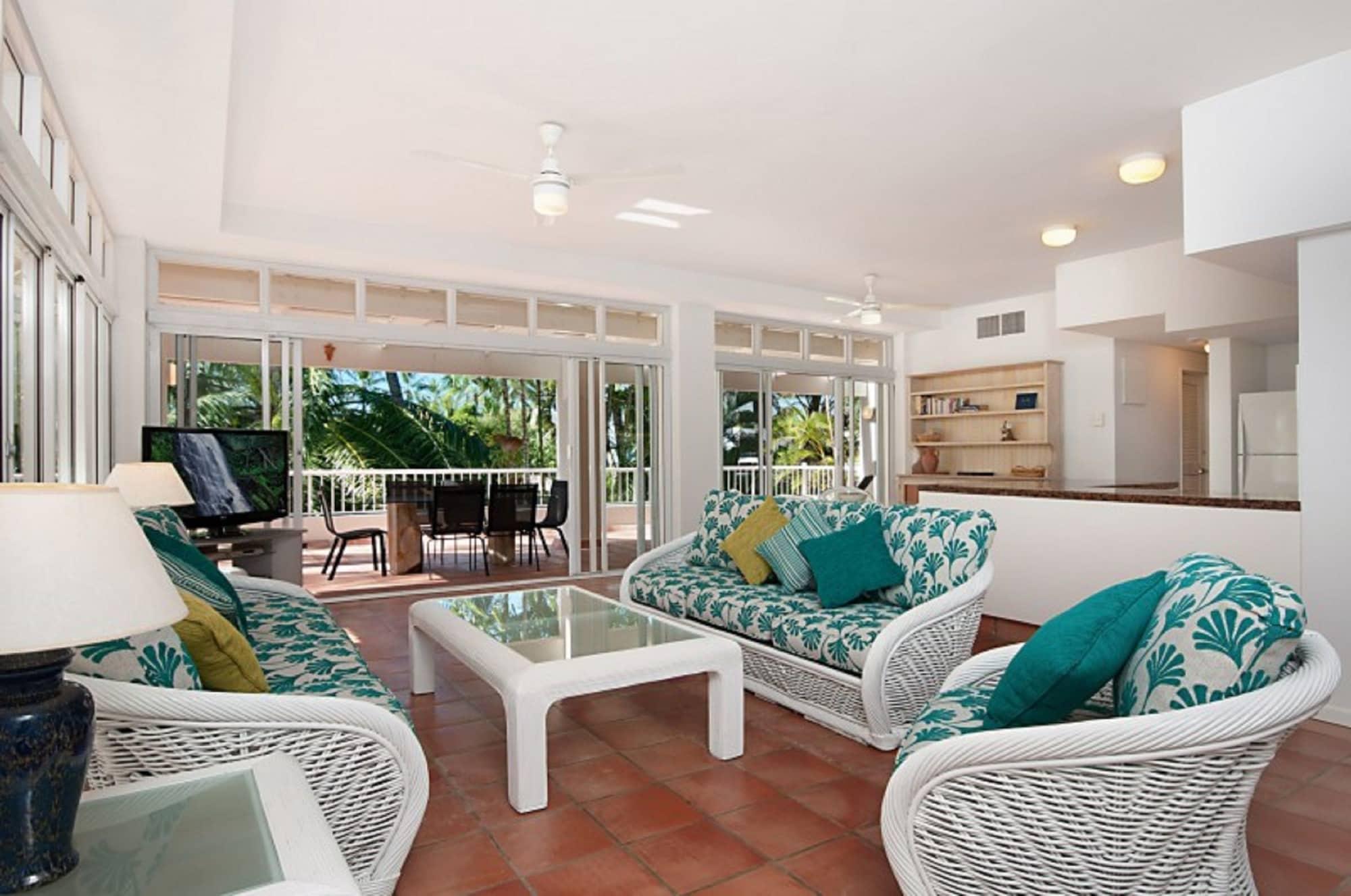 Balboa Apartments Port Douglas Exteriör bild